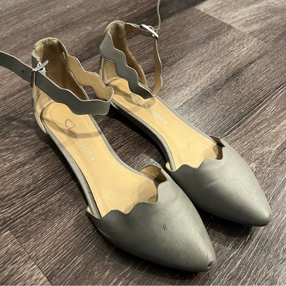 Grey Pointed Toe Flats - image 3